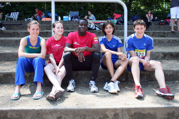 
Bei den hessischen Meisterschaften der Schüler und Jugend A zeigten sich die TVG Athletinnen und Athleten von ihrer besten Seite.
