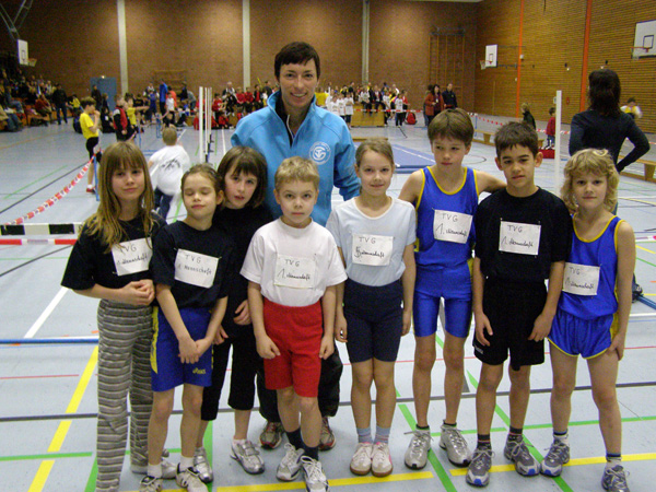 Die Mannschaft der Schülerinnen und Schüler D bei den Kreisbestenkämpfen in Bad Orb
