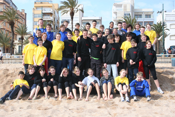 
Die Gruppe am Strand
